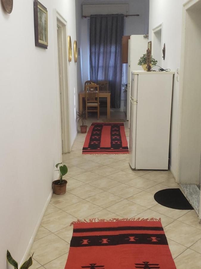 Hostel Oakland Tirana Kültér fotó