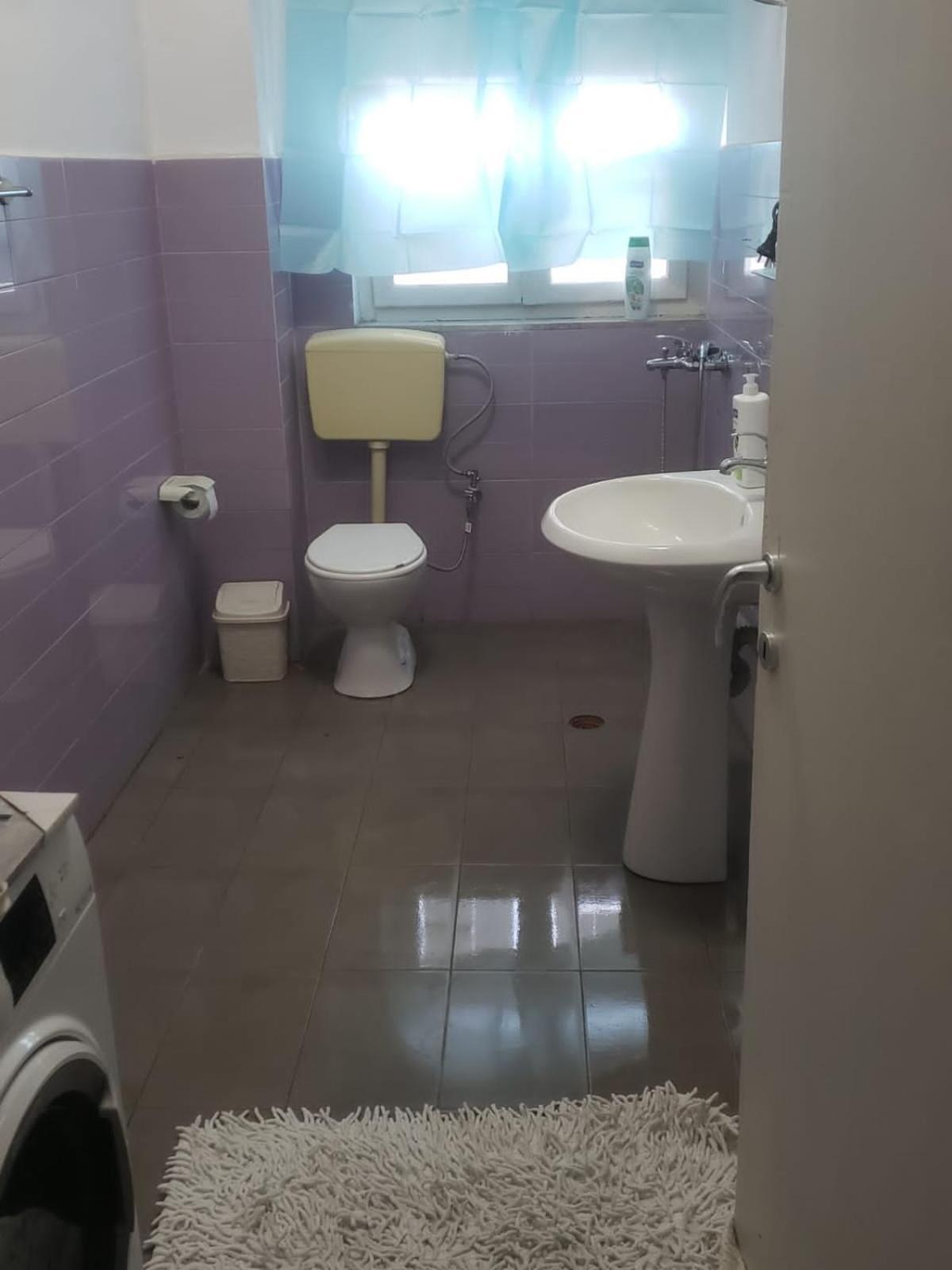 Hostel Oakland Tirana Kültér fotó